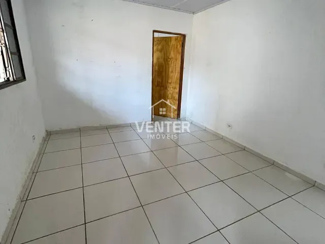 Casa com 201m² 3 quartos e 2 banheiros, para alugar, no bairro Vila Nossa Senhora das Graças em Taubaté
