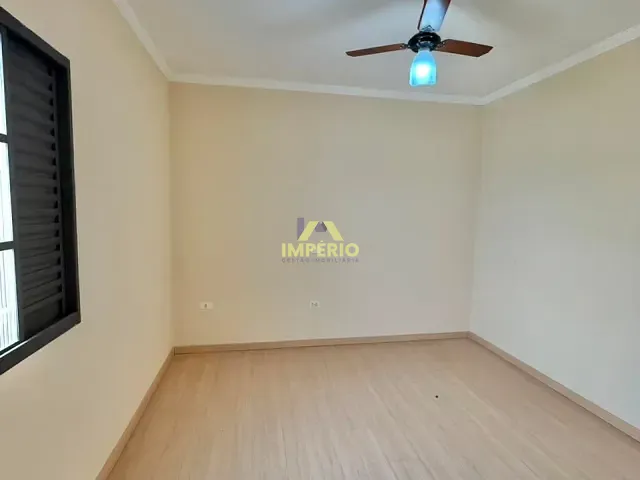 Casa com 160m² 2 quartos e 1 banheiro, à venda, no bairro Jardim Donalísio em Salto