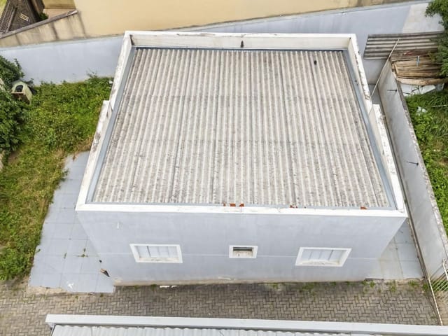Casa com 366m² 3 quartos e 2 banheiros, à venda, no bairro Abranches em Curitiba