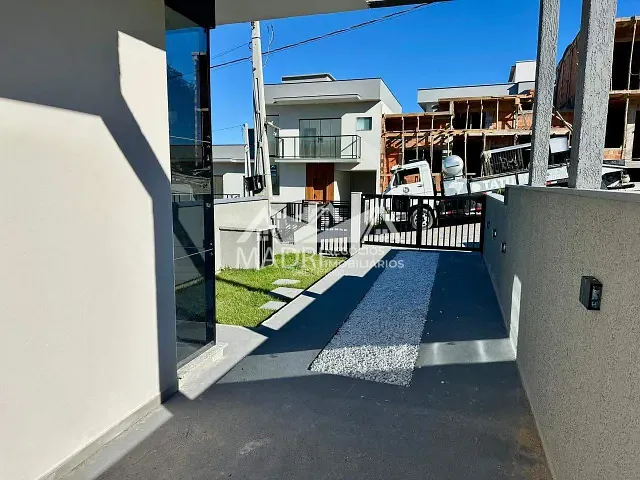 Casa com 115m² 2 quartos e 2 banheiros, à venda, no bairro Forquilhas em São José