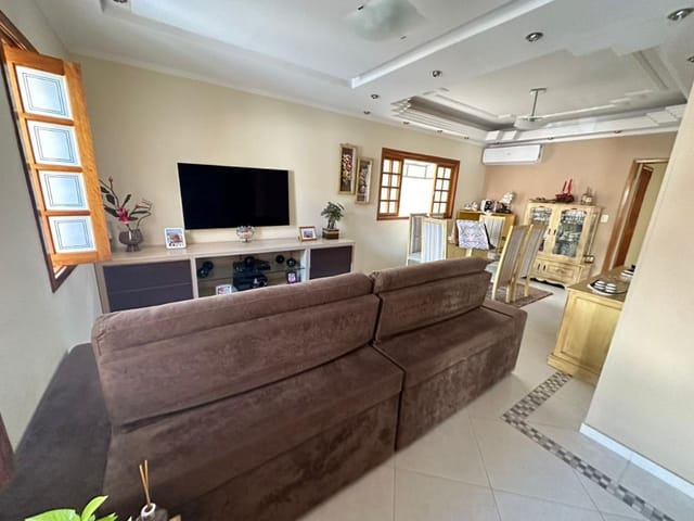 Foto do Casa - Casa com 3 dormitórios à venda, 135 m² por R$ 1.000.000,00 - Loteamento Villa Branca - Jacareí/SP | RUSSI IMÓVEIS