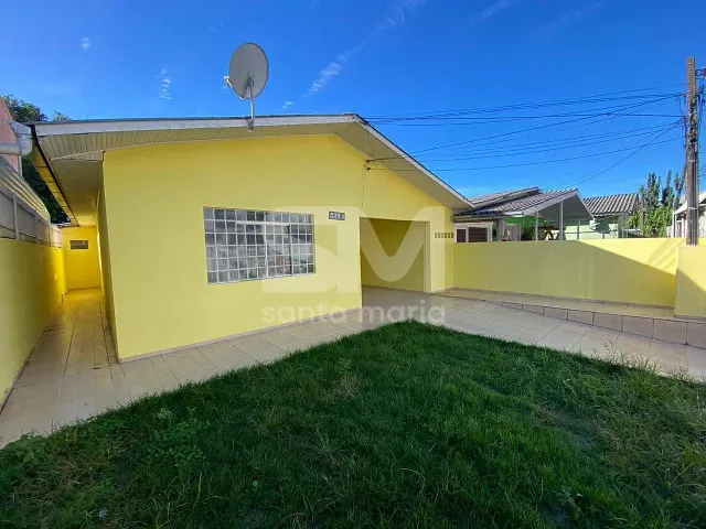 Casa 3 quartos e 3 banheiros, para alugar, no bairro Maria Goretti em Chapecó
