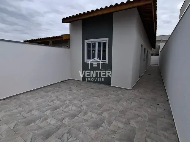 Casa com 125m² 2 quartos e 1 banheiro, à venda, no bairro Jardim Continental em Taubaté