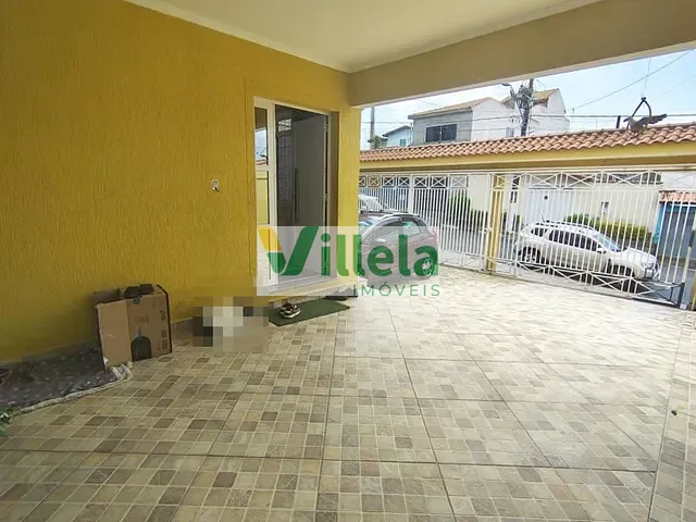 Casa com 270m² 3 quartos e 4 banheiros, à venda, no bairro Jardim Medina em Poá