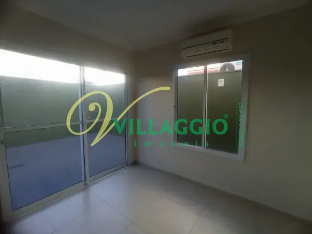 Casa com 250m² 3 quartos e 3 banheiros, para alugar, no bairro Village Imperial Residence em São José do Rio Preto