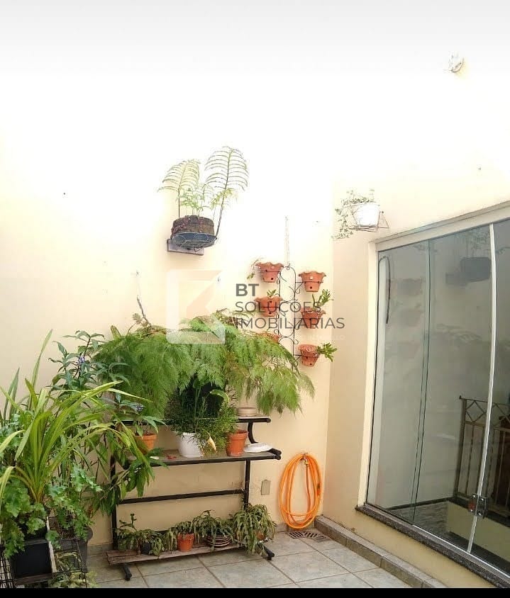 Casa, 3 quartos, 220 m² - Foto 11