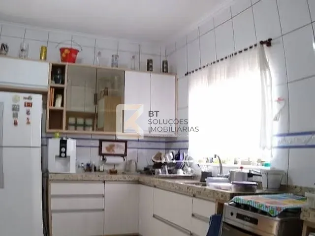 Casa com 250m², à venda, no bairro Jardim Regente em Indaiatuba