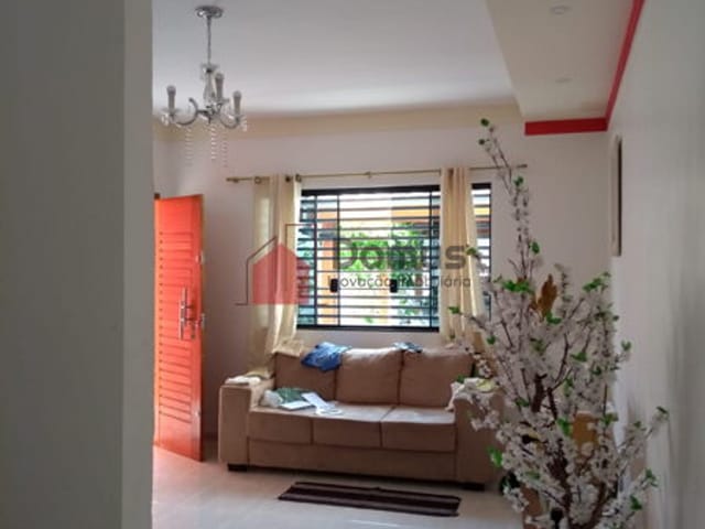 Casa com 132m², à venda, no bairro Mantiqueira em Pindamonhangaba