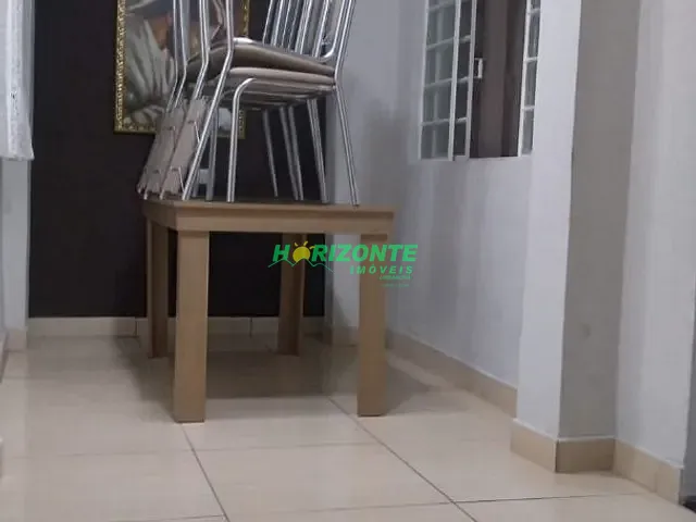 Casa com 210m² 3 quartos e 2 banheiros, à venda, no bairro Jardim da Granja em São José dos Campos