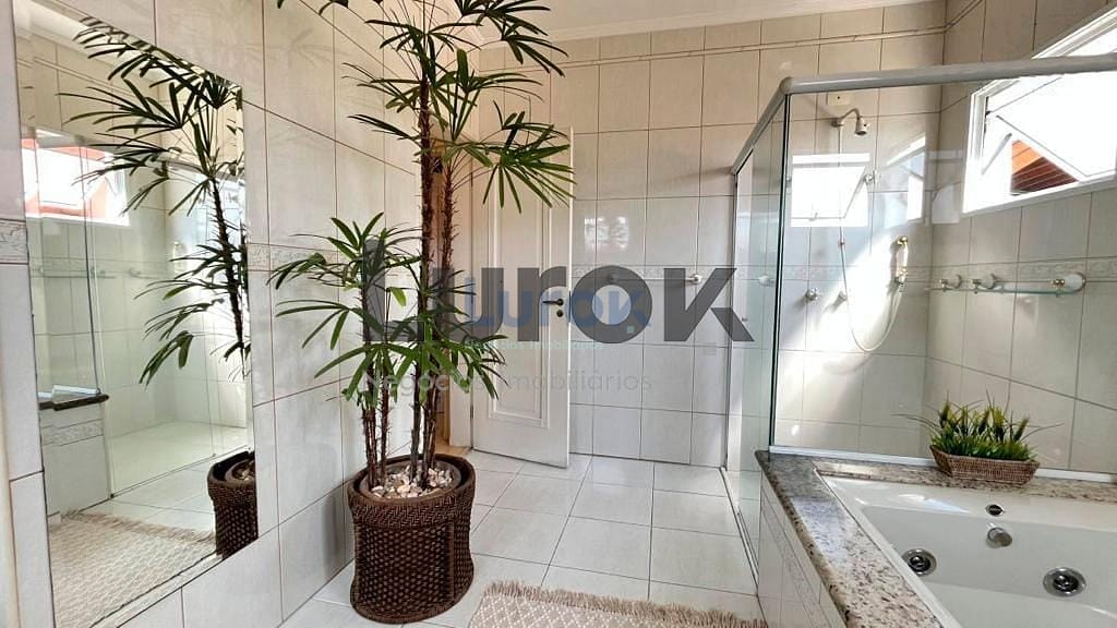 Casa, 3 quartos, 307 m² - Foto 41