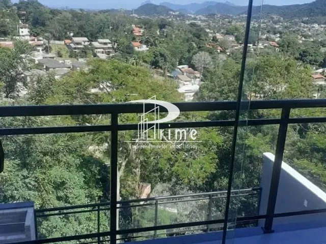 Casa com 294m² 3 quartos e 2 banheiros, à venda, no bairro Piratininga em Niterói