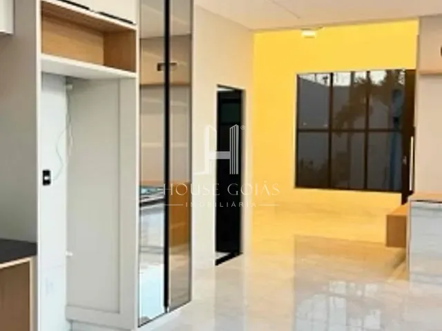 Casa com 360m² 3 quartos e 5 banheiros, à venda, no bairro Setor Faiçalville em Goiânia