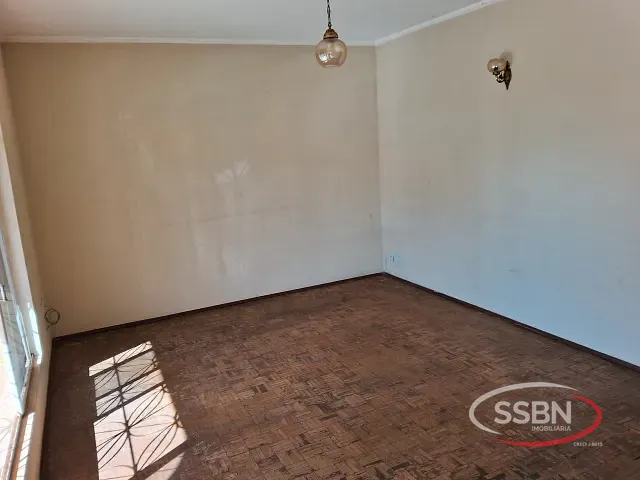 Casa 3 quartos e 2 banheiros, à venda ou para alugar, no bairro Jardim Santa Rosa em Nova Odessa