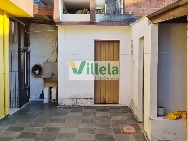 Casa 2 quartos e 2 banheiros, à venda, no bairro Jardim Ferrazense em Ferraz de Vasconcelos