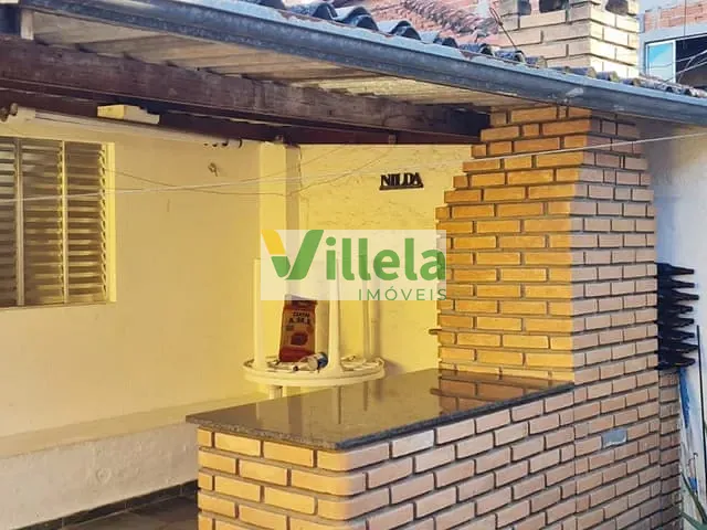 Casa 2 quartos e 2 banheiros, à venda, no bairro Jardim Ferrazense em Ferraz de Vasconcelos