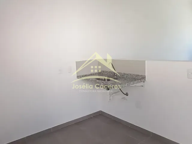 Casa com 171m² 2 quartos e 2 banheiros, à venda, no bairro Novo Mundo em Várzea Grande