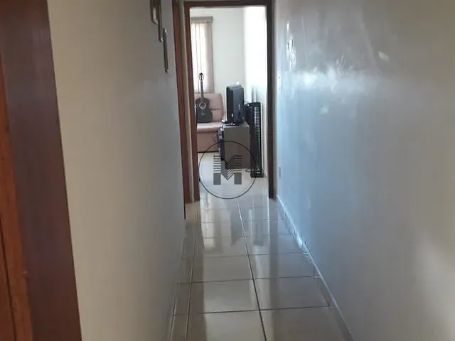 Casa com 125m² 3 quartos e 2 banheiros, à venda, no bairro Portal das Colinas em Guaratinguetá