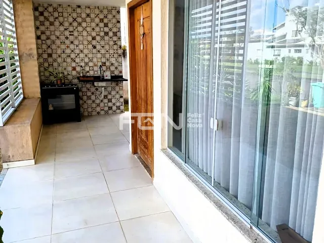 Casa 3 quartos e 5 banheiros, para alugar, no bairro Cascalheira em Camaçari