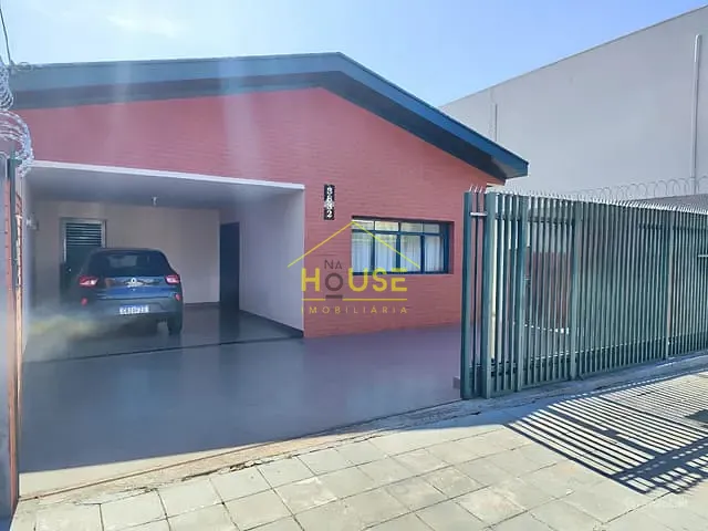 Casa com 390m² 3 quartos e 2 banheiros, à venda, no bairro Patrimônio Velho em Votuporanga