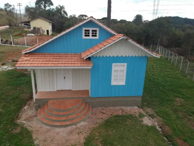 Casa com 1600m² 2 quartos e 1 banheiro, para alugar, no bairro Rondinha em Campo Largo
