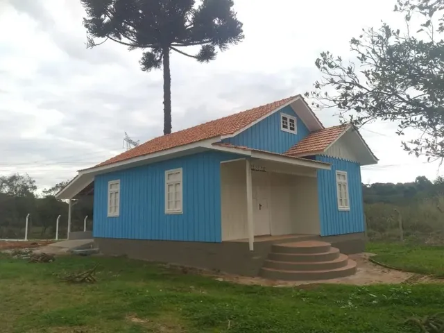 Prédio com 1600m², para alugar, no bairro Ferraria em Campo Largo