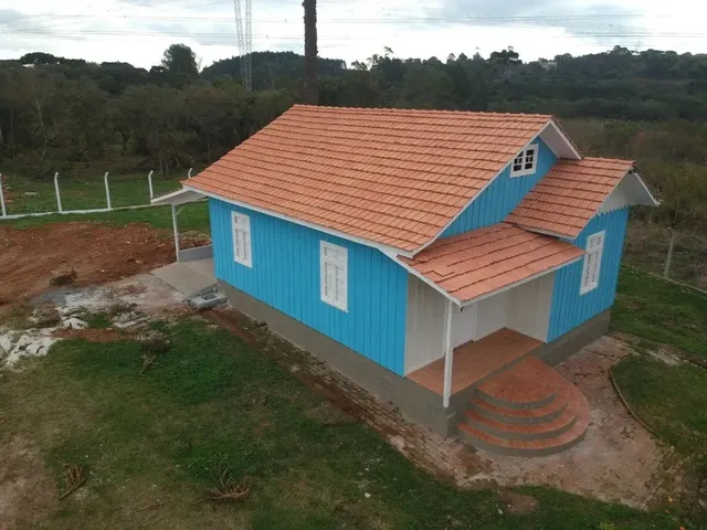 Prédio com 1600m², para alugar, no bairro Ferraria em Campo Largo