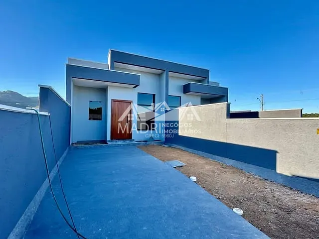 Casa com 125m² 2 quartos e 2 banheiros, à venda, no bairro Forquilhas em São José