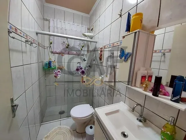 Casa com 214m² 2 quartos e 1 banheiro, à venda, no bairro Jardim São Francisco em Jaguariúna