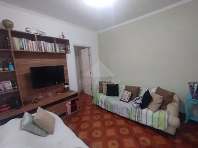 Casa com 70m² 2 quartos e 1 banheiro, à venda, no bairro Jardim Zaira em Mauá