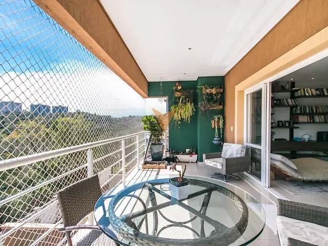 Casa 5 quartos e 7 banheiros, à venda ou para alugar, no bairro Alphaville em Santana de Parnaíba