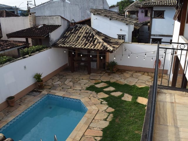 Casa com 500m² 4 quartos e 5 banheiros, à venda, no bairro Barra em Macaé