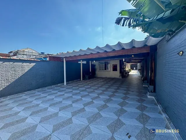 Casa 3 quartos e 2 banheiros, à venda, no bairro Centro em Bertioga