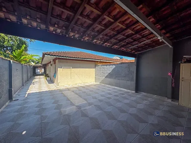 Casa 3 quartos e 2 banheiros, à venda, no bairro Centro em Bertioga