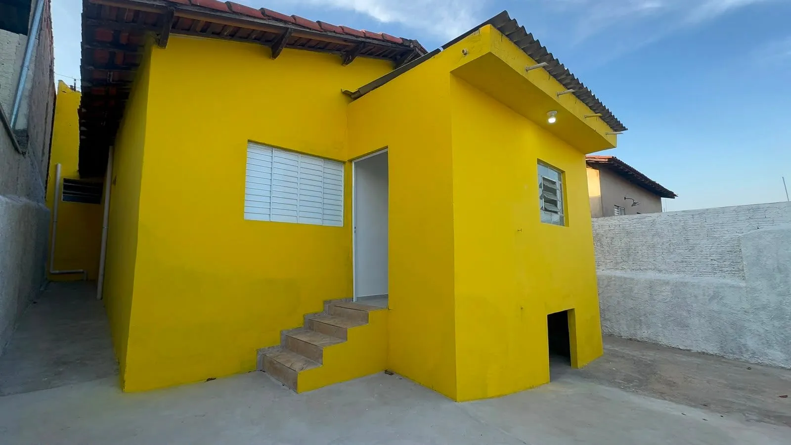 Casa, 2 quartos, 150 m² - Foto 1