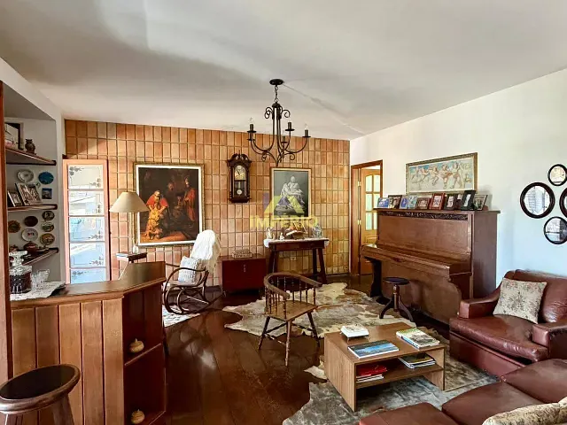 Casa com 308m² 3 quartos e 2 banheiros, à venda, no bairro Jardim Elizabeth em Salto