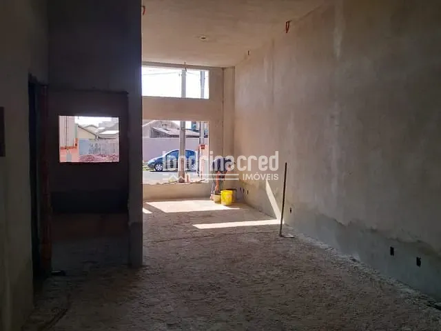 Casa com 144m² 2 quartos e 2 banheiros, à venda, no bairro Parque Residencial Michael Licha em Londrina