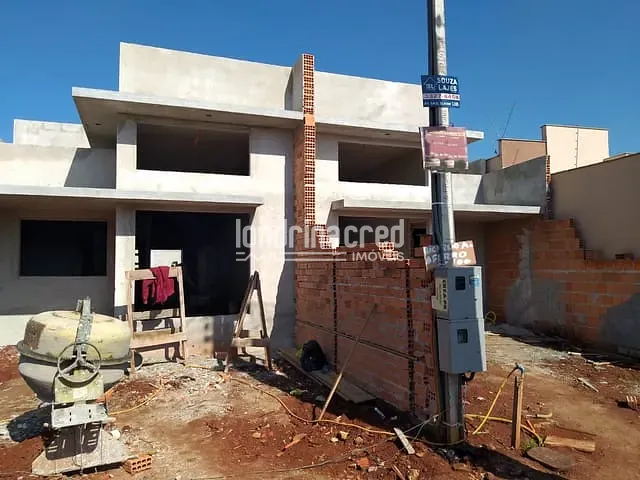 Casa com 144m² 2 quartos e 2 banheiros, à venda, no bairro Parque Residencial Michael Licha em Londrina