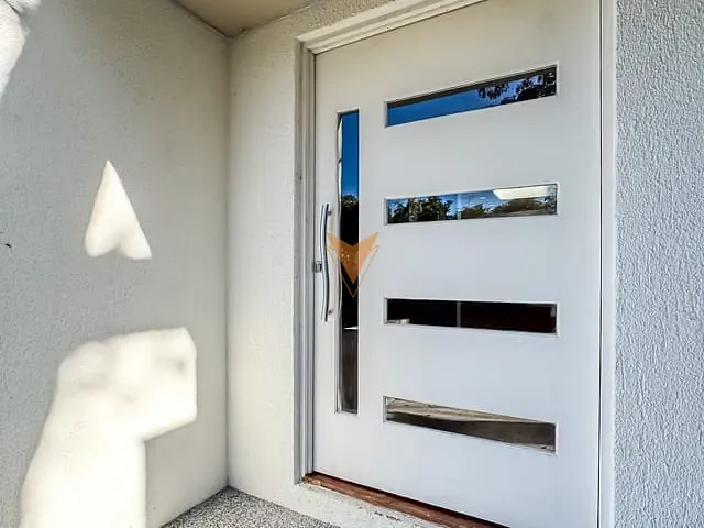 Casa 3 quartos e 2 banheiros, à venda, no bairro Transurb em Itapevi