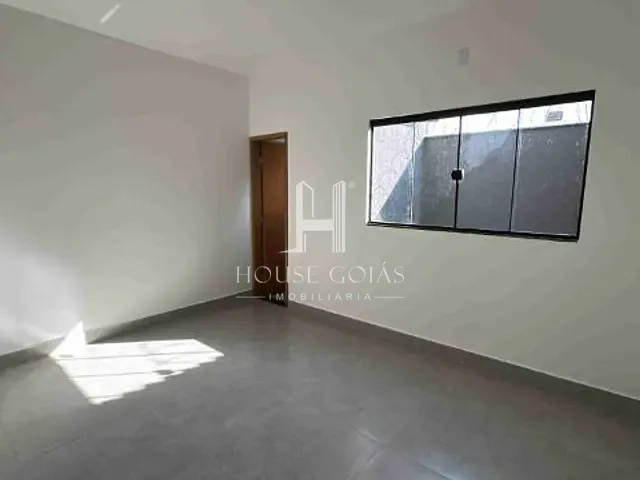 Casa com 112m² 2 quartos e 2 banheiros, à venda, no bairro Residencial Buena Vista IV em Goiânia