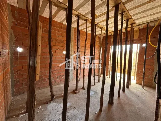Casa com 160m² 2 quartos e 1 banheiro, à venda, no bairro Jardim Heloisa em Andradas