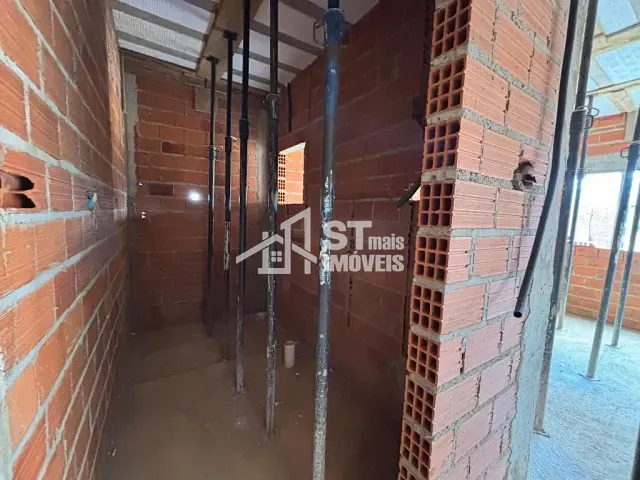Casa com 160m² 2 quartos e 1 banheiro, à venda, no bairro Jardim Heloisa em Andradas
