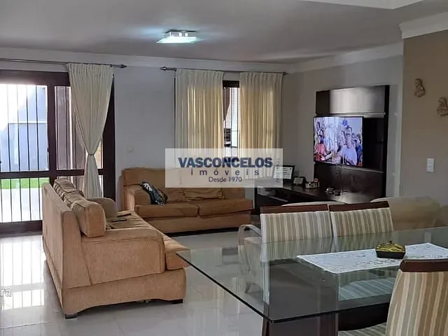 Casa com 325m² 4 quartos e 3 banheiros, à venda, no bairro Urbanova em São José dos Campos