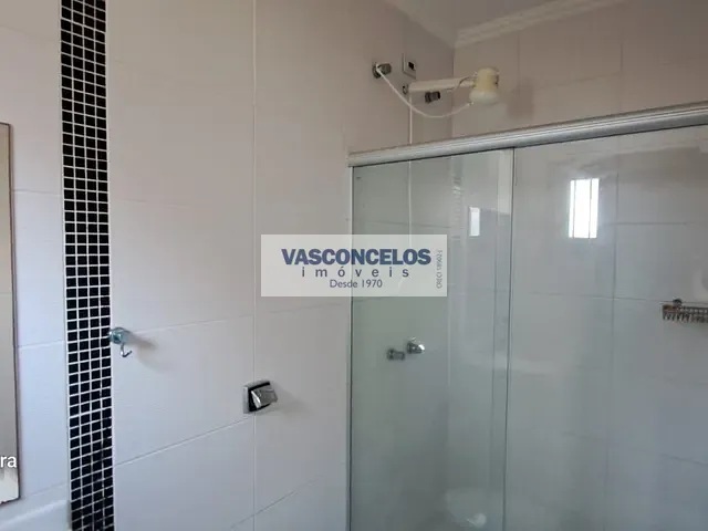 Casa com 325m² 4 quartos e 3 banheiros, à venda, no bairro Urbanova em São José dos Campos