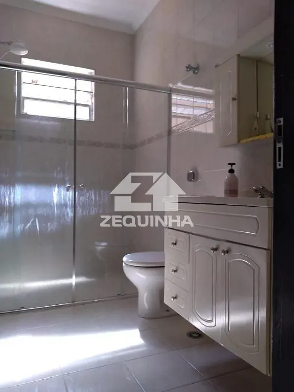 Casa, 3 quartos, 230 m² - Foto 15
