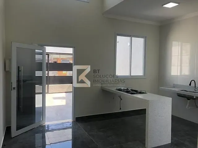 Casa com 100m² 2 quartos e 2 banheiros, à venda, no bairro Jardim Residencial Nova Veneza em Indaiatuba
