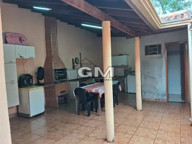 Casa 2 quartos e 2 banheiros, à venda, no bairro Jardim Marchesi em Ribeirão Preto