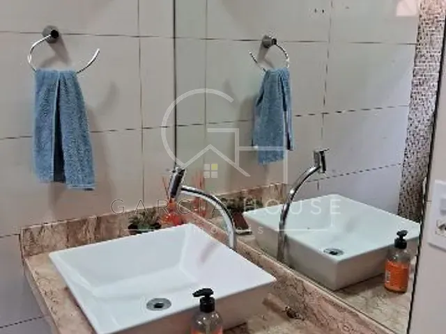 Casa 2 quartos e 2 banheiros, à venda, no bairro Jardim Marchesi em Ribeirão Preto