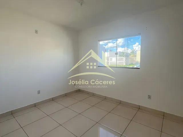 Casa com 250m² 3 quartos e 2 banheiros, à venda, no bairro Distrito Industrial em Cuiabá