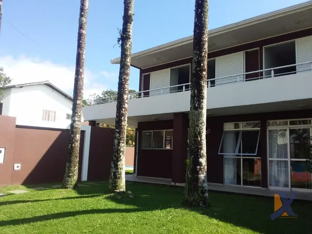 Casa com 720m² 5 quartos e 6 banheiros, à venda, no bairro Atami em Pontal Do Paraná
