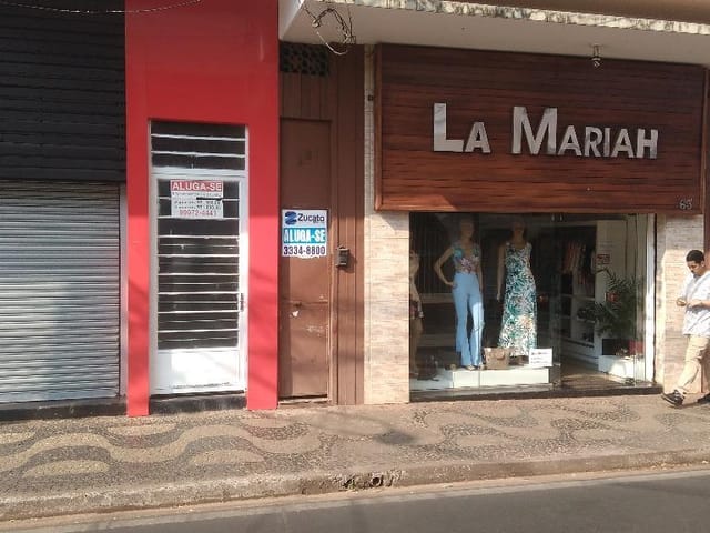 Foto do Casa - Casa com 2 dormitórios para alugar, 61 m² por R$ 512,31/mês - Centro - Uberaba/MG | ZUCATO IMOBILIARIA LTDA